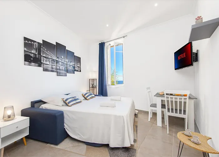 Monaco Border - Cosy Avec Vue - Fh Апартаменты *